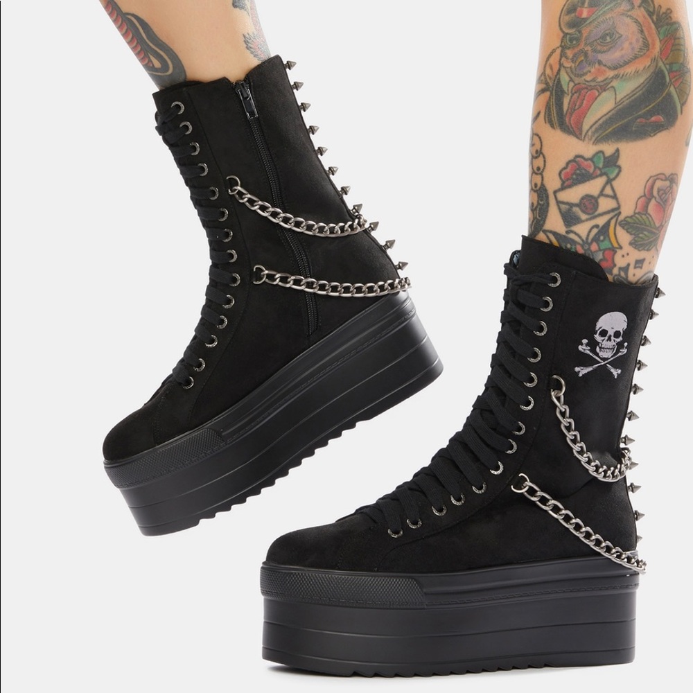 Lamoda Skull Crusher Boots